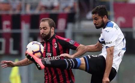  米兰德比战平保留悬念  