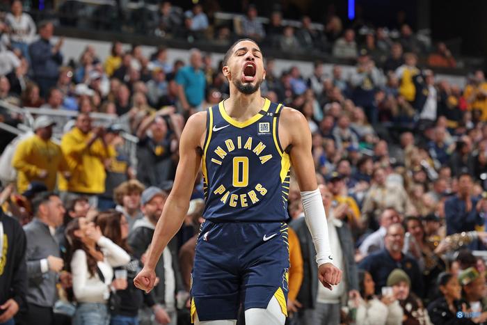  步行者哈利伯顿单场25助攻创队史纪录  