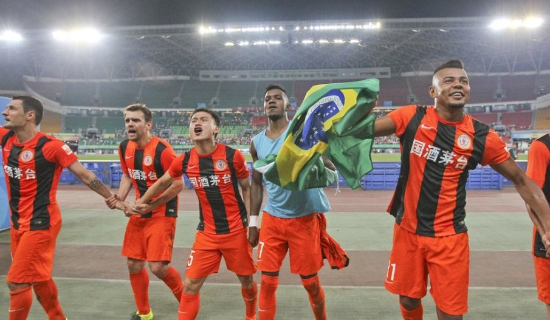  洛里昂锋线双星包办球队半数进球  