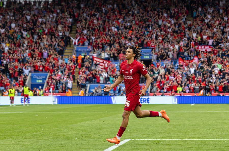  利物浦队长里程碑战染红离场  