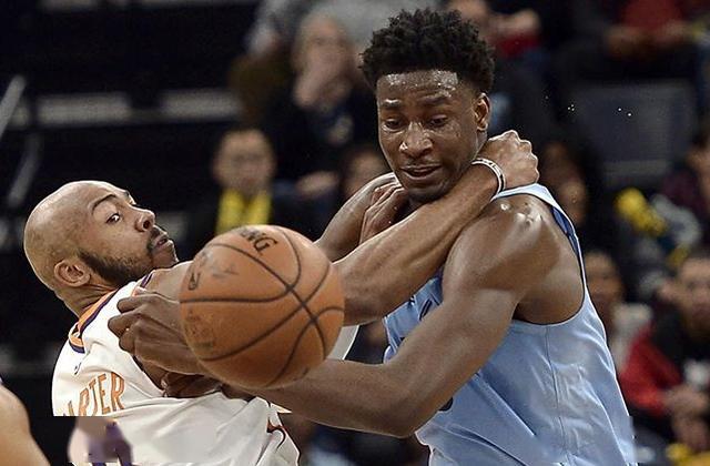  篮网欧文兼职球员身份引争议  